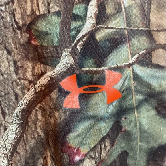 Under Armour heatgear shirt - Picture 6 of 6